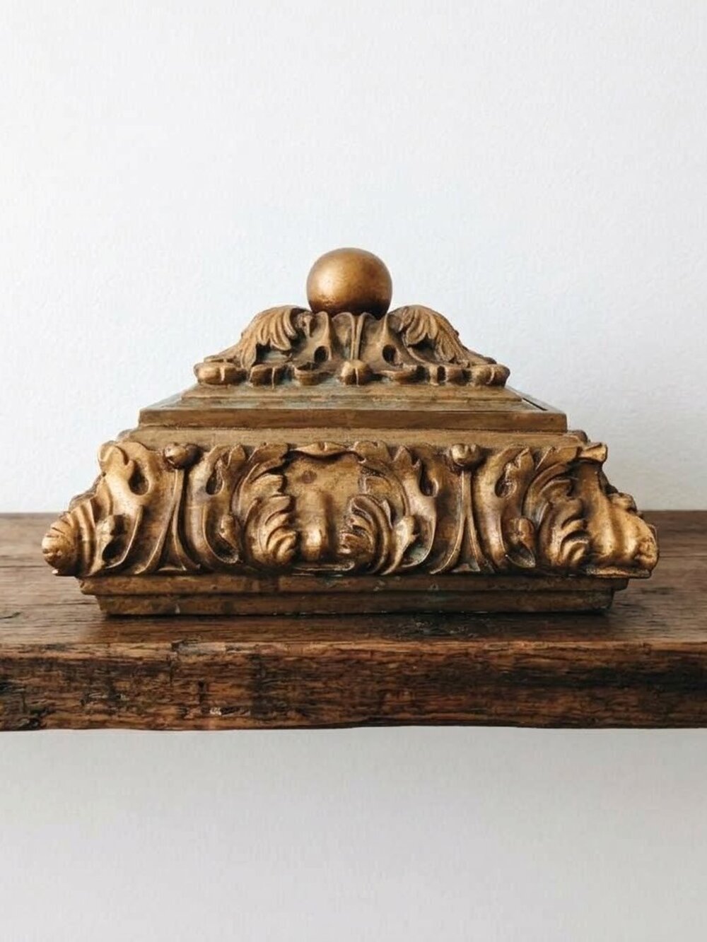 Vintage Square Gold Box Jewelry Storage Ornate Acanthus Heavy Resin Lidded 9.5"